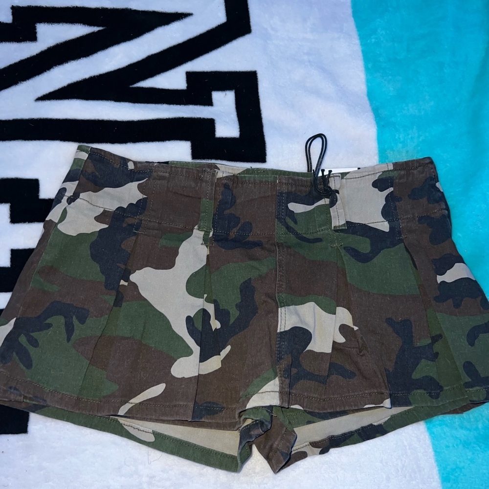 Camouflage pleated Skirt